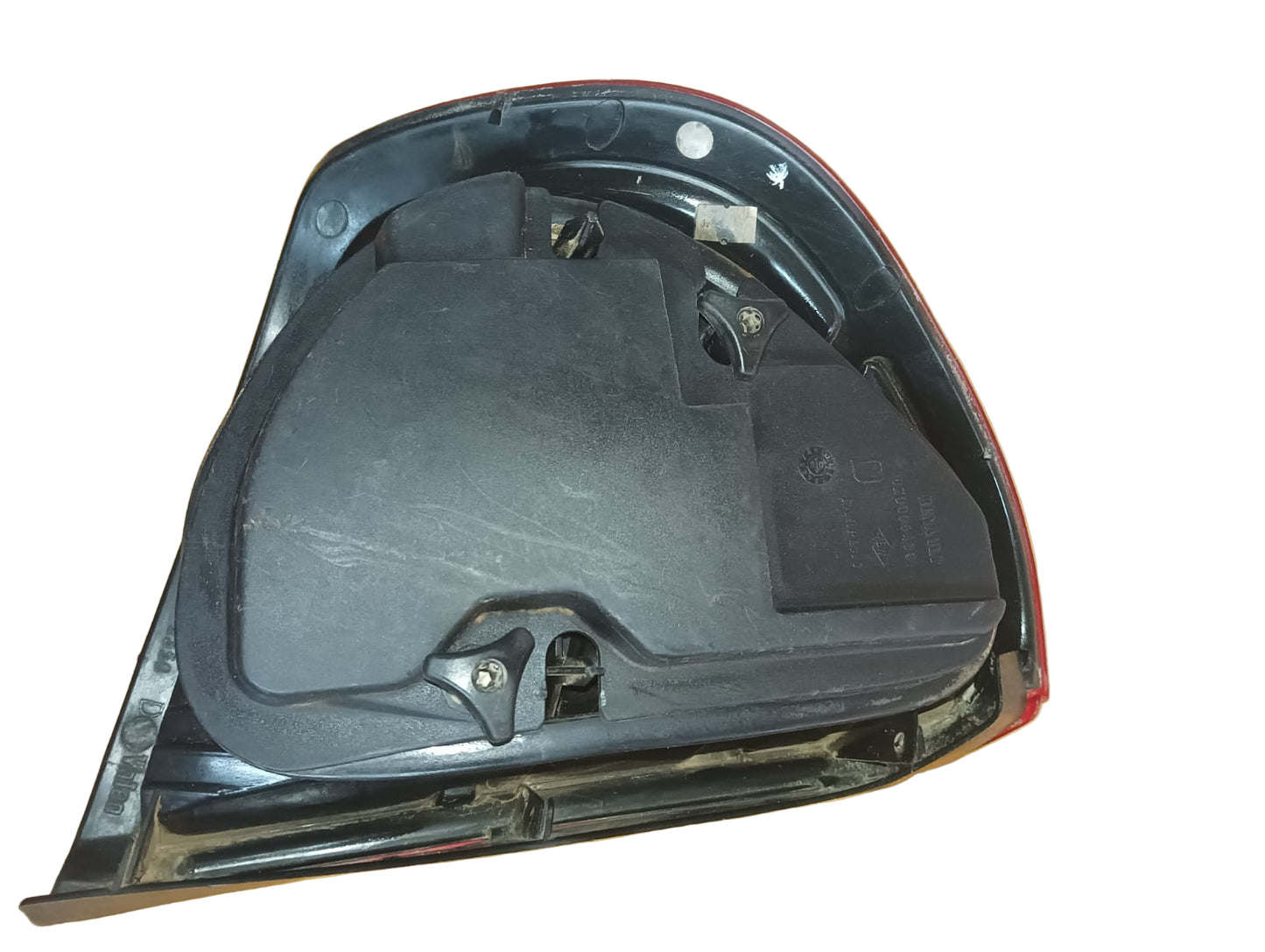 Foco trasero izquierdo Renault Clio 1.6 2007 16 valvulas sedan