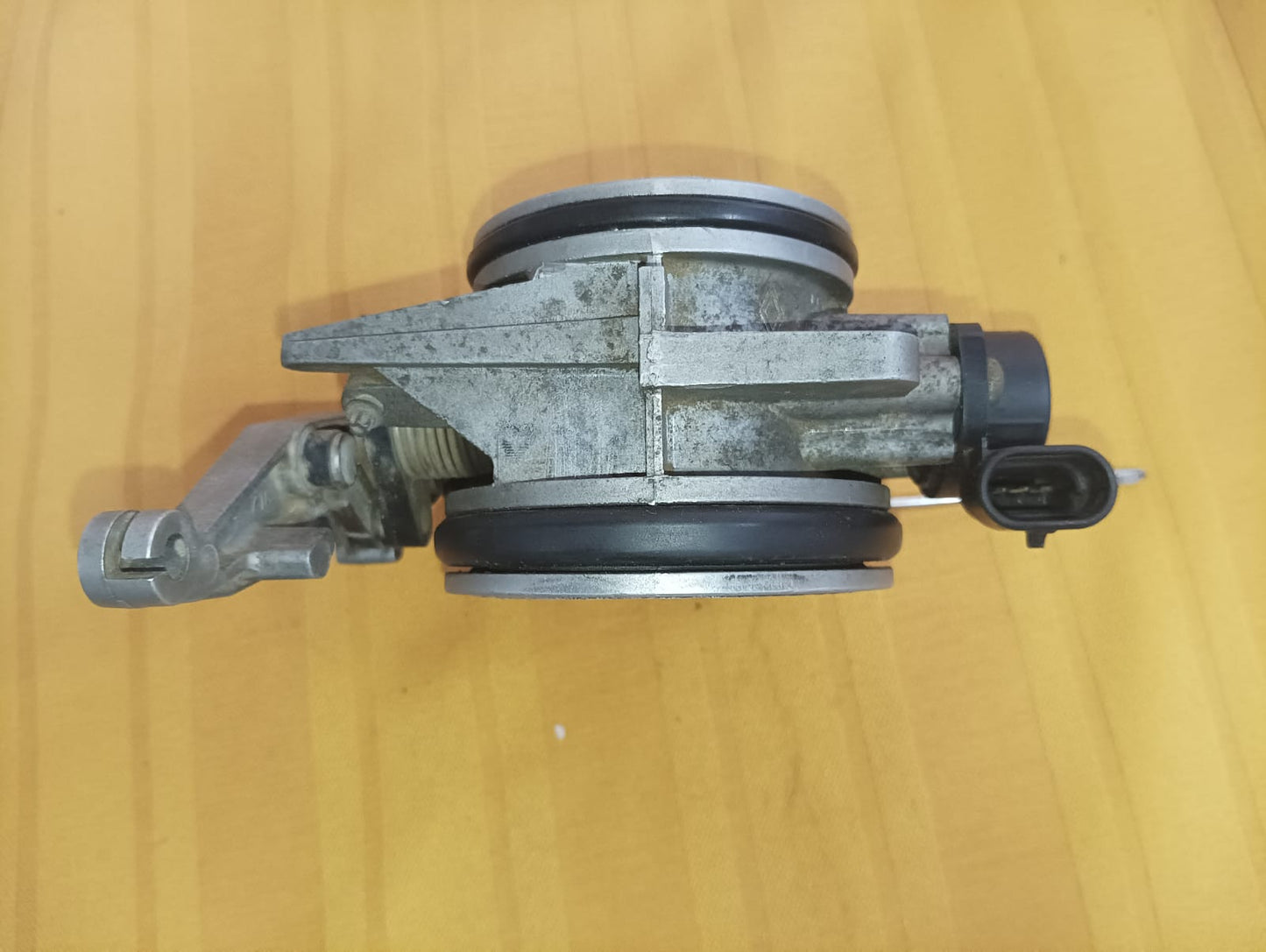 Cuerpo aceleracion renault clio 1.6 2007