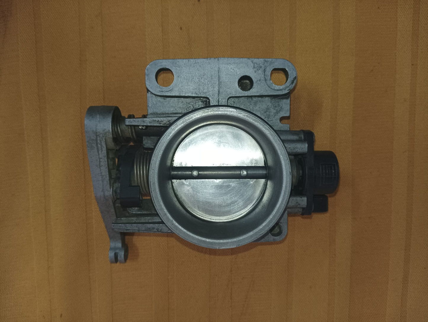 Cuerpo aceleracion renault clio 1.6 2007