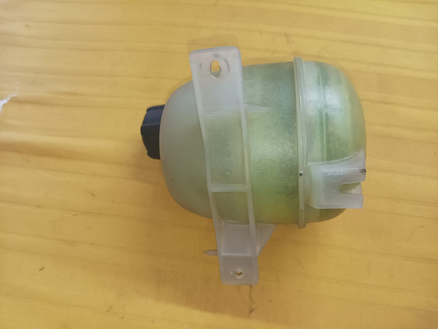 Deposito refrigerante de renault clio 2007