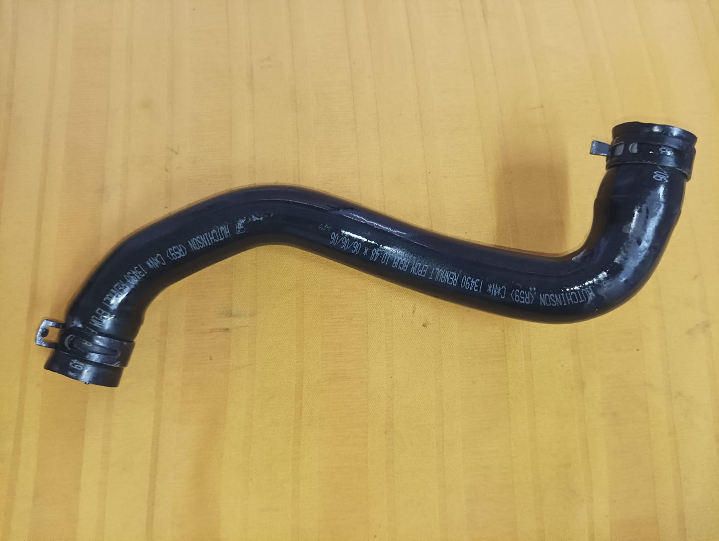 Manguera inferior de agua para radiador de renault clio 2007