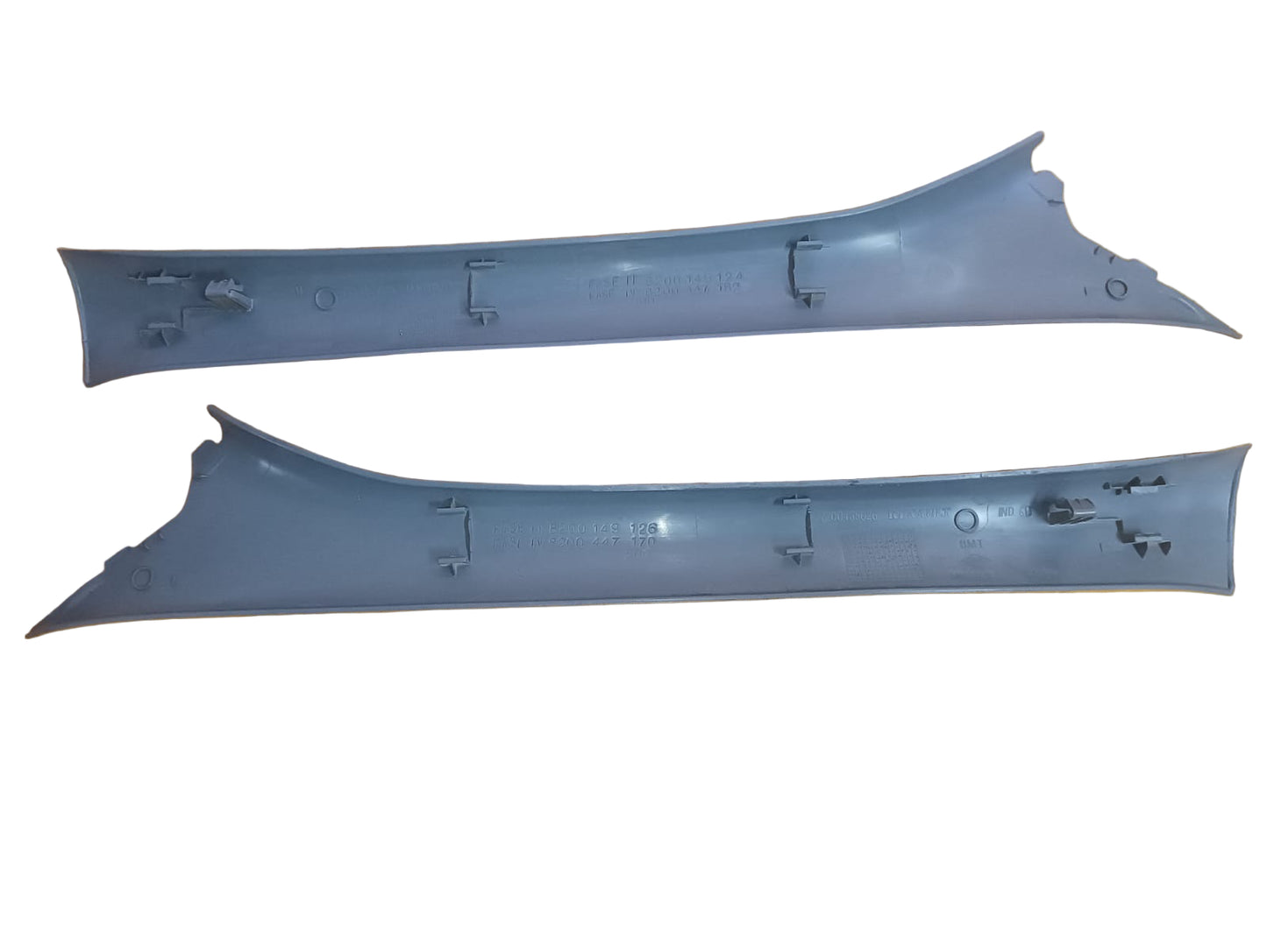 Molduras cubre pilar delantero de Renault Clio 2007