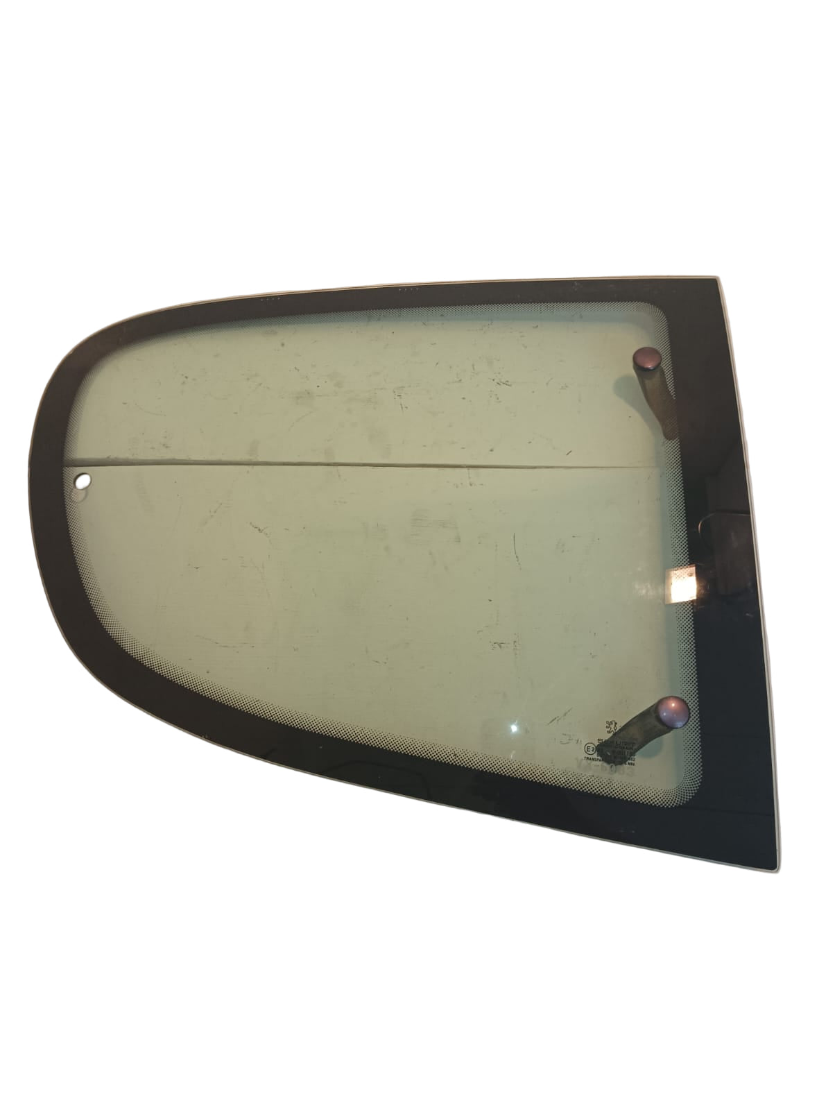 Vidrio trasero derecho lateral del Peugeot 206 2006 2 puertas lat