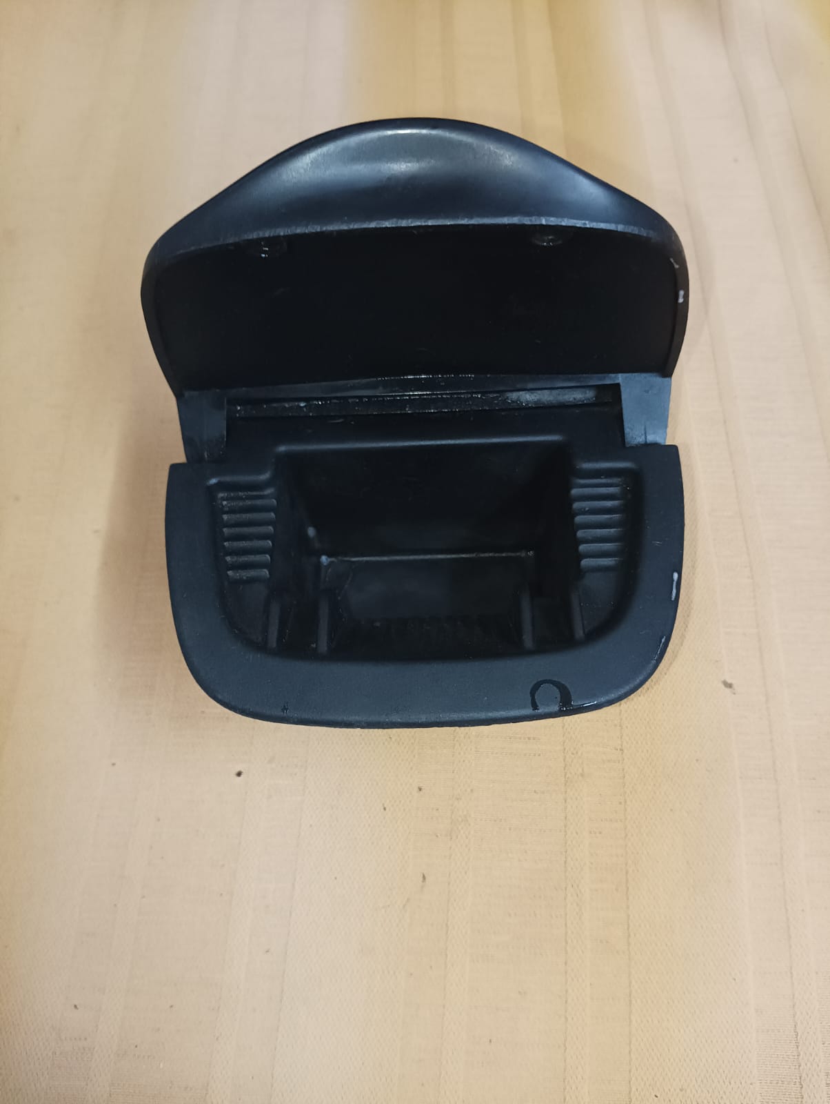 Cenicero de Peugeot 206