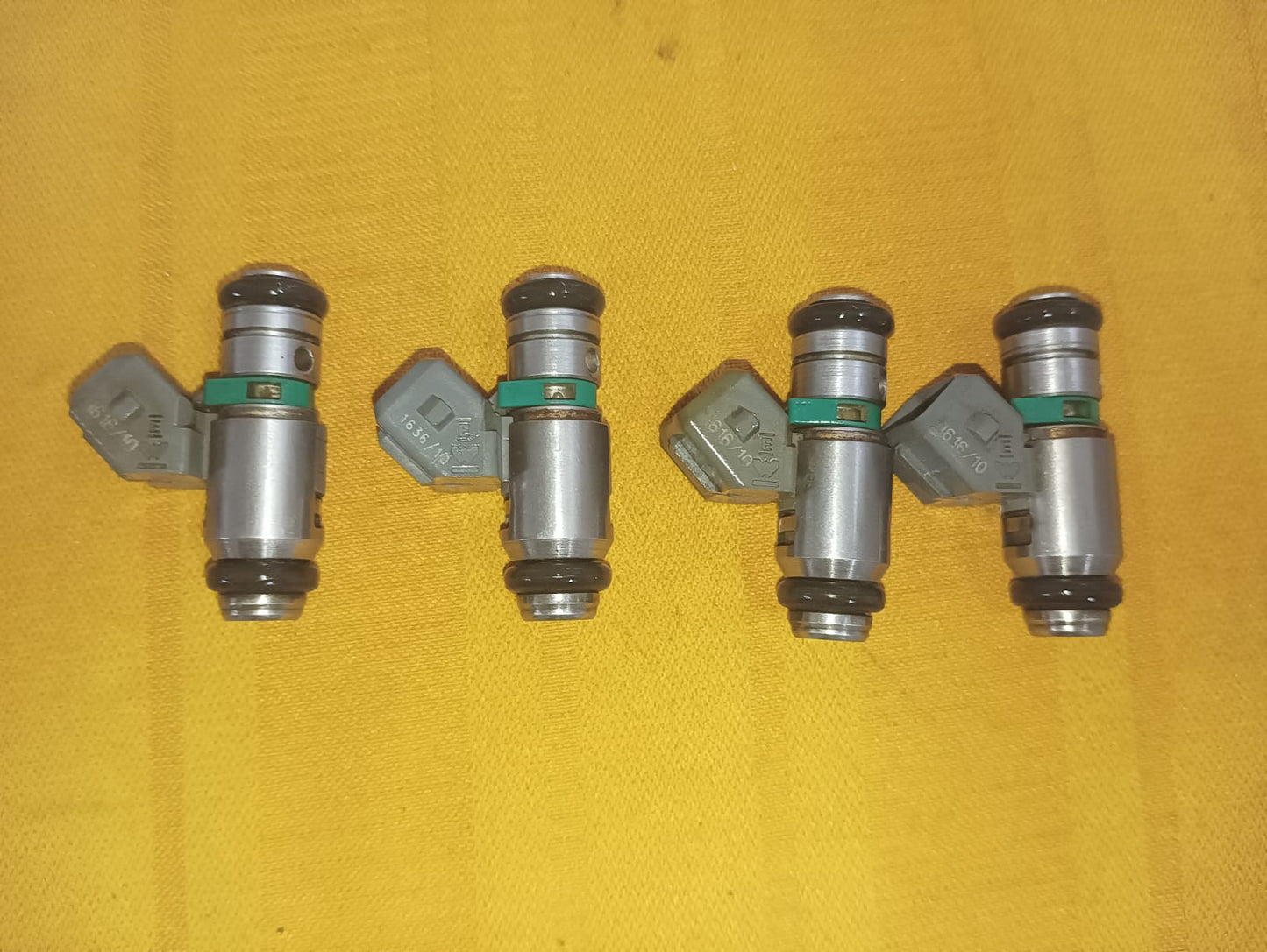 Inyector de combustible de renault clio 2007