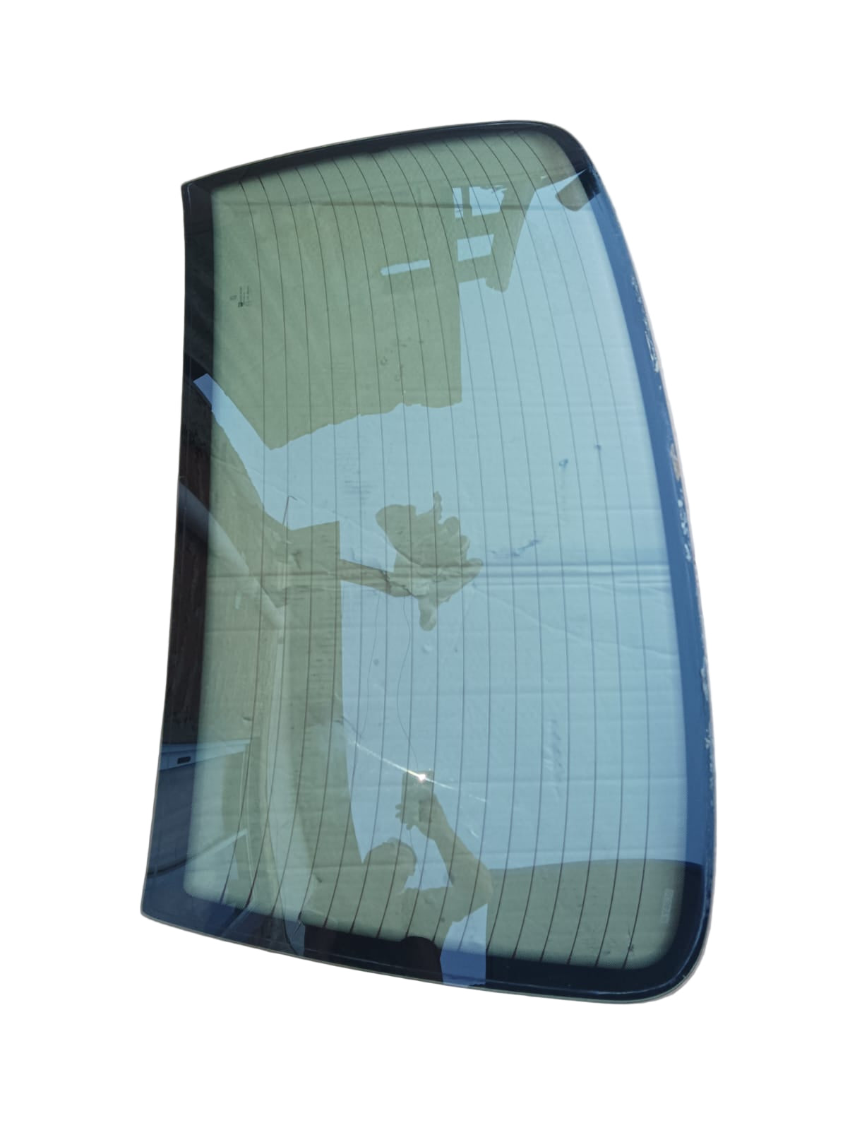 Luneta trasera de Peugeot 306 sedan año 1998