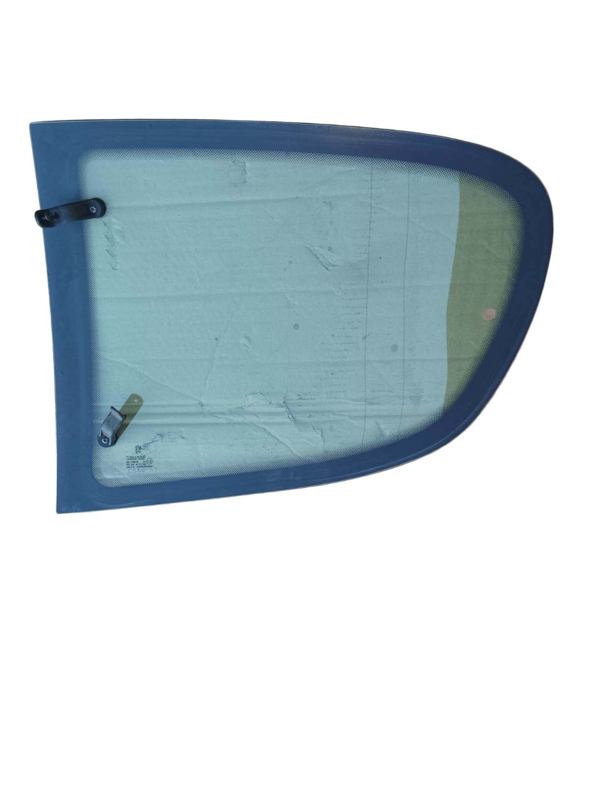 Vidrio  trasero lateral izquierdo de Peugeot 206 1.6 2 puertas