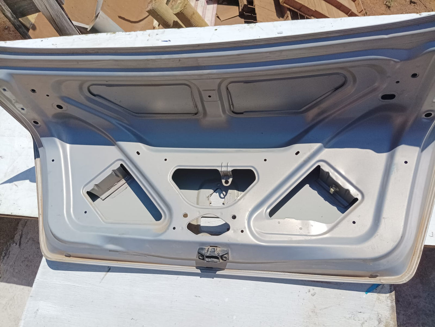 Maletero de Renault Clio sedan 2007