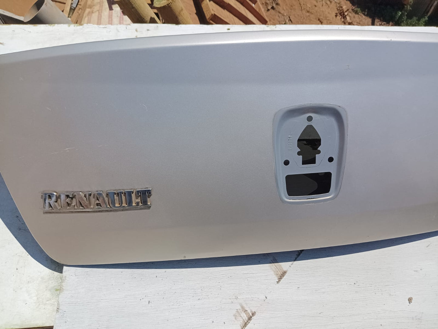 Maletero de Renault Clio sedan 2007