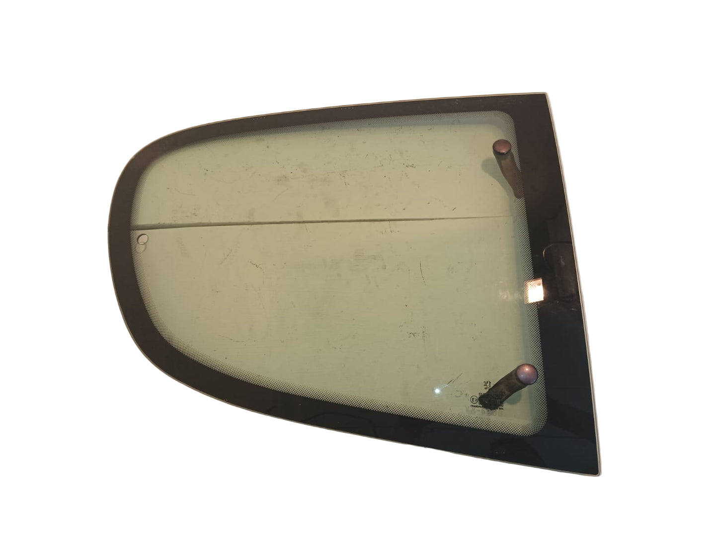 Vidrio trasero derecho lateral del Peugeot 206 2006 2 puertas lat