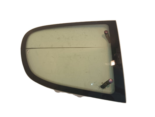 Vidrio trasero derecho lateral del Peugeot 206 2006 2 puertas lat