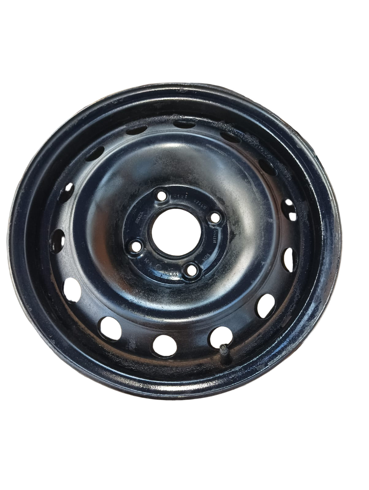 LLanta o  aro 14 4 x 108  del Peugeot 206 2006 es la llanta metálica original