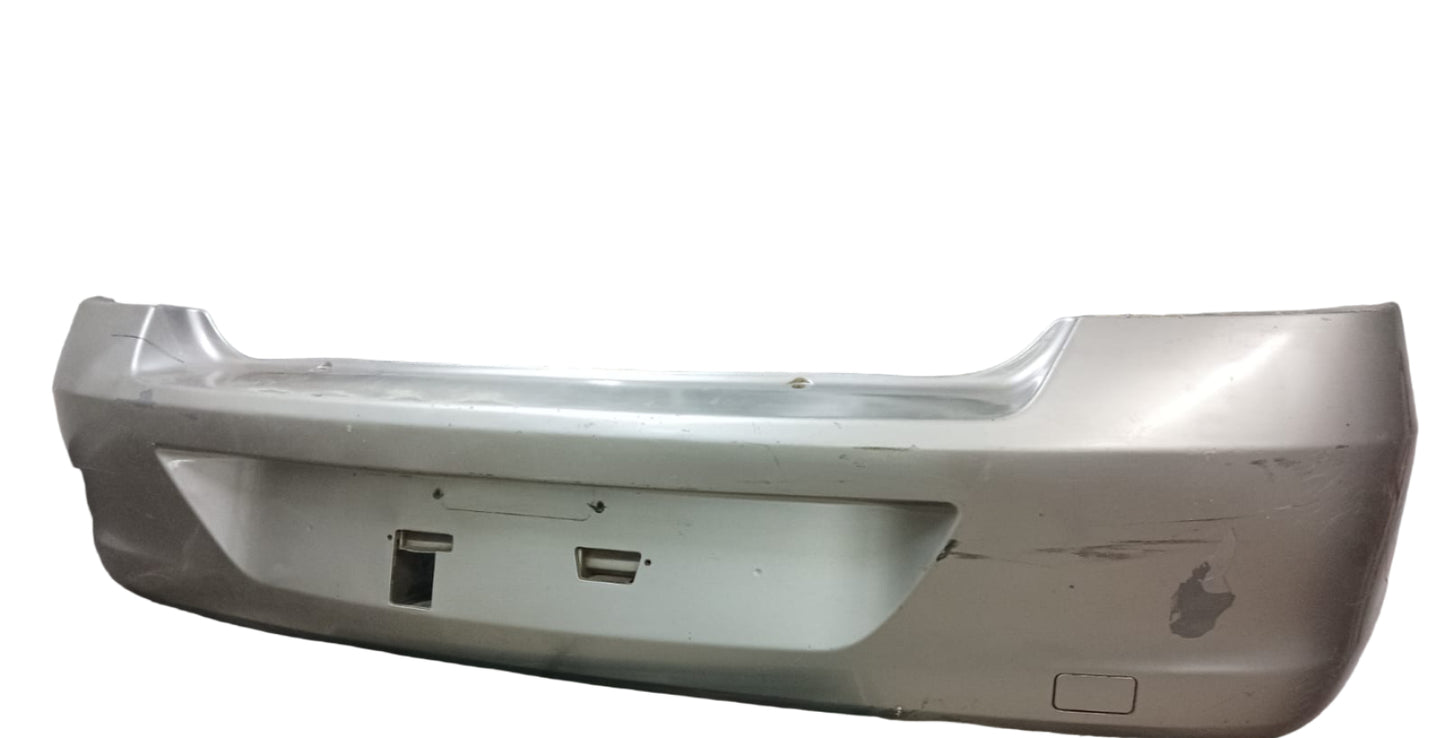 Parachoque trasero original para Renault Clio 2007 Sedán