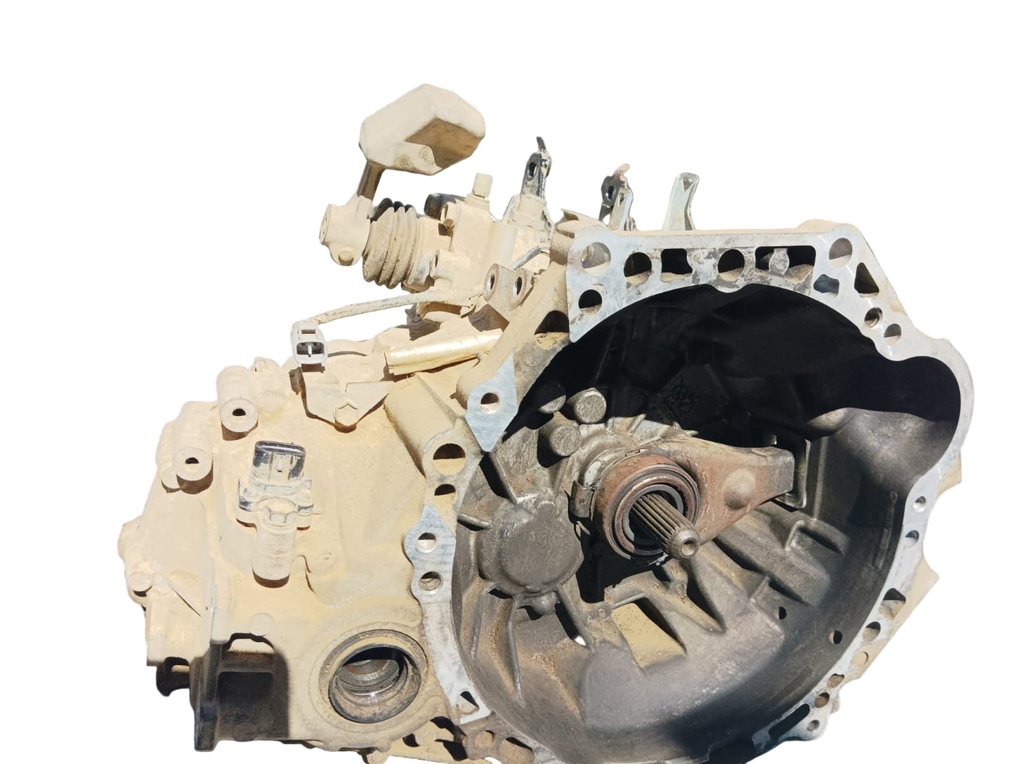 Caja de cambios mecánica de 5 velocidades de Toyota Corolla año 2010 motor 1.6 bencinero