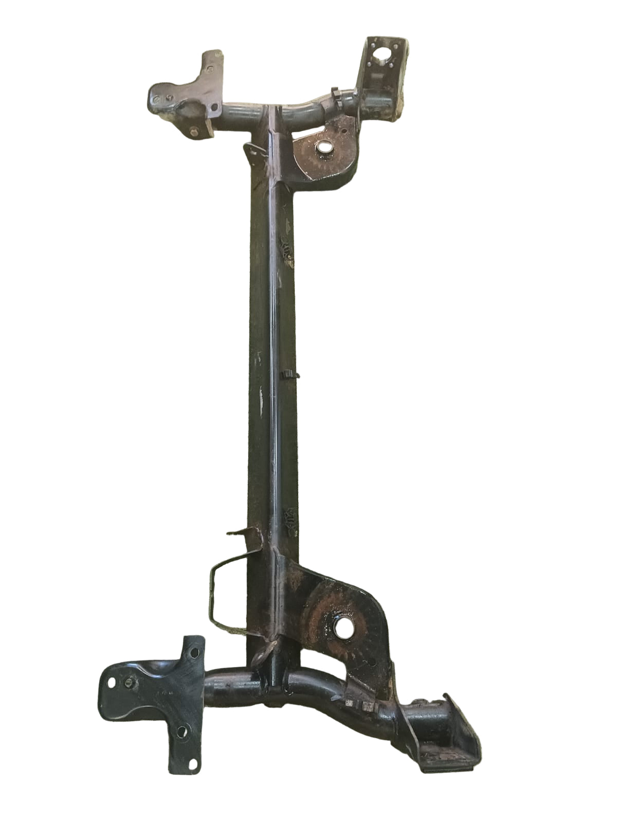 Yugo trasero con sus bases para chasis del Renault Clio 2007 1.6 16 válvulas