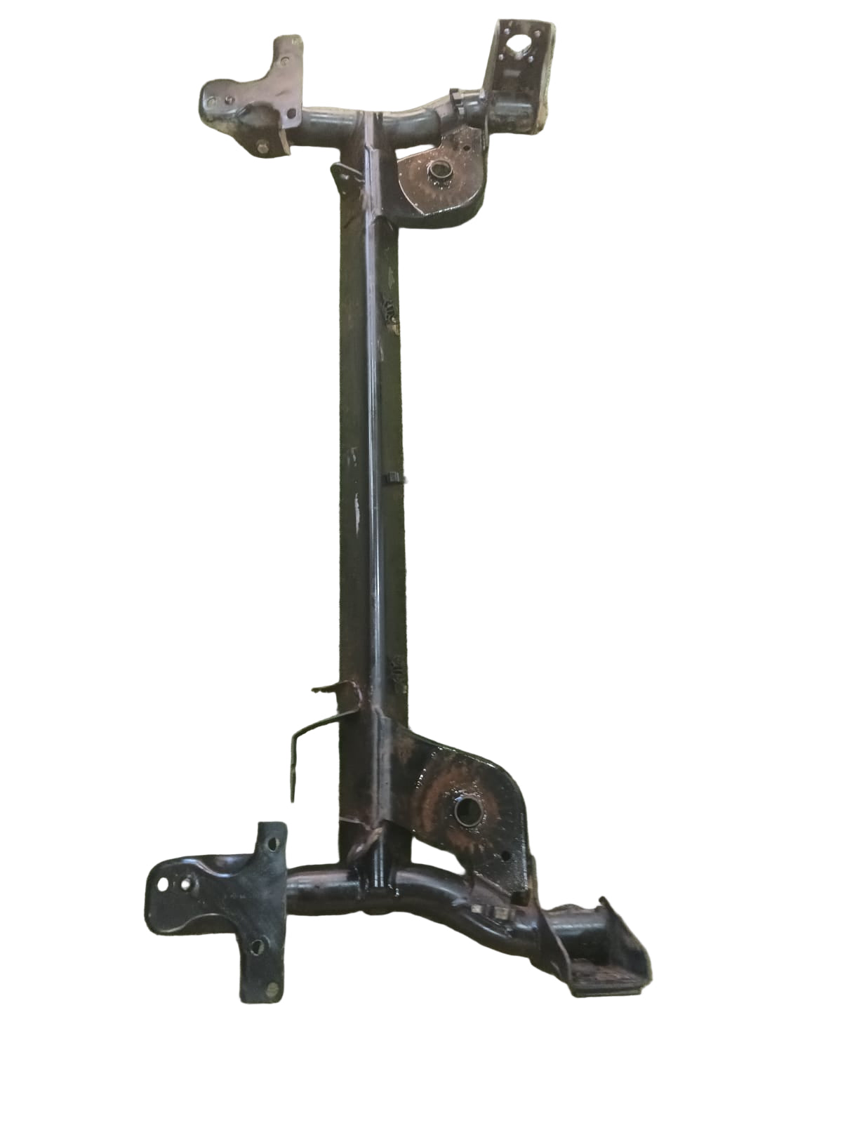 Yugo trasero con sus bases para chasis del Renault Clio 2007 1.6 16 válvulas